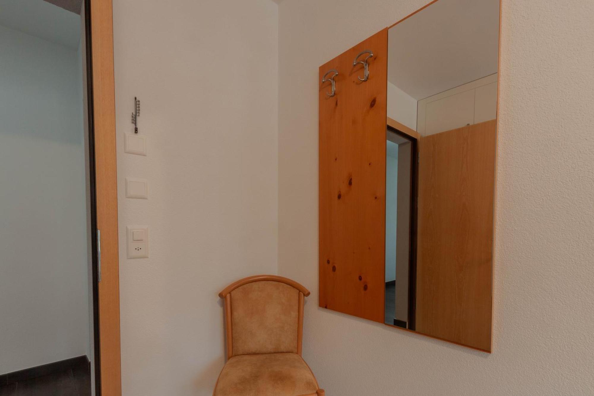 Ristorante Pensione Chalet Stazione Poschiavo Buitenkant foto